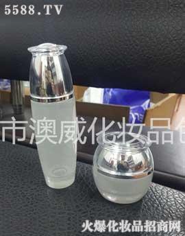 智能化升級(jí) 廣州澳威化妝品包裝廠的軟件及輔助設(shè)備實(shí)踐